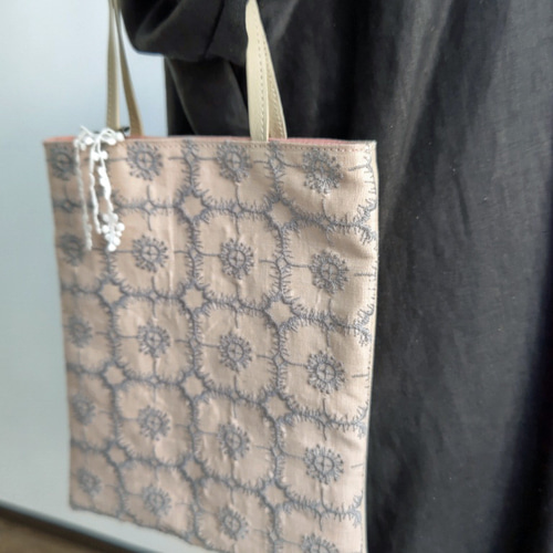 ミナペルホネン/anemoneアネモネ ピンク /手提げトート トーストサイズ