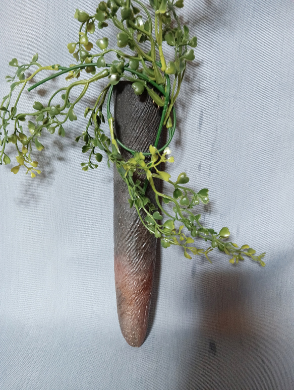 炭化窯変掛け花入 掛け花入 壁掛け花瓶 花器 茶陶 一輪挿し・花瓶