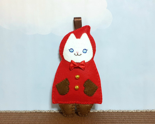 白猫赤ずきんちゃん／フェルトマスコット おもちゃ・人形 もちまる