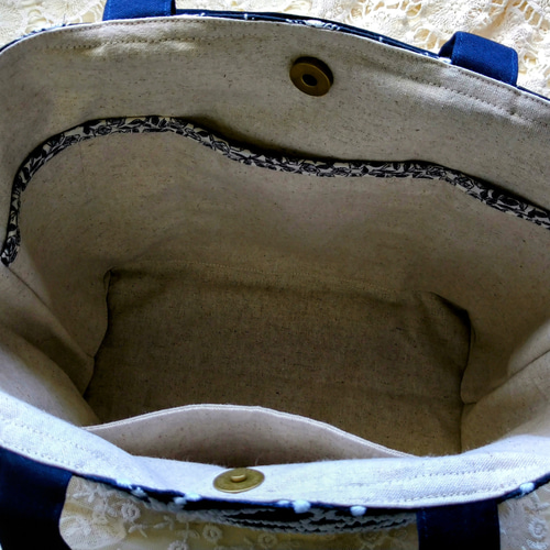 トートバッグ*minaperhonenのファブリックを使って*タンバリン