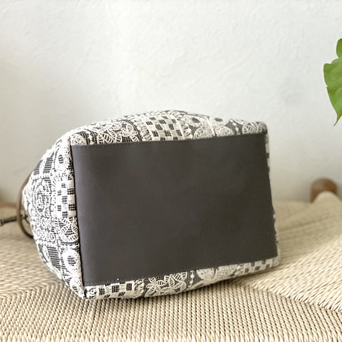 ⚮̈ミナペルホネン forest tile シプリバッグ 巾着ショルダーバッグ