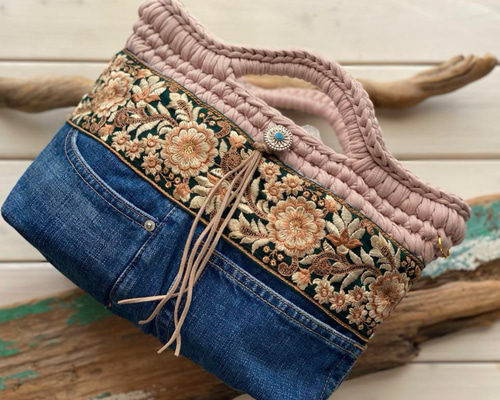 825a7e625a8b8694e6cf5d64dbc166