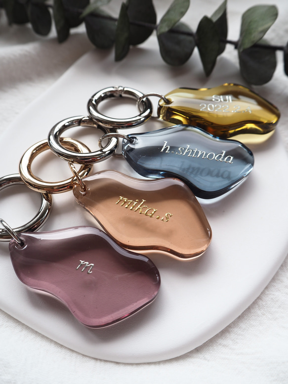 wave】全13色 名入れ レジン キーホルダー プチギフト バッグチャーム