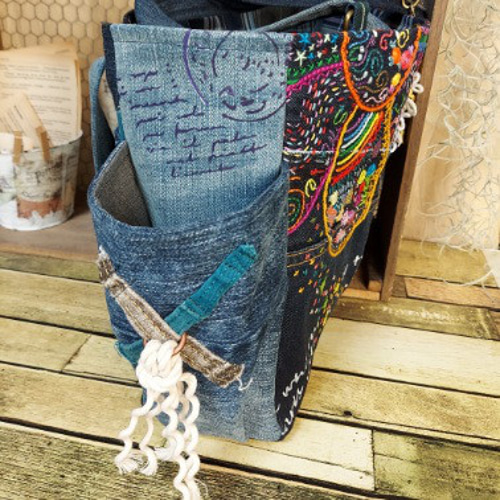 刺繍デニムバック No.554 デニムリメイク ショルダーバッグ サイド