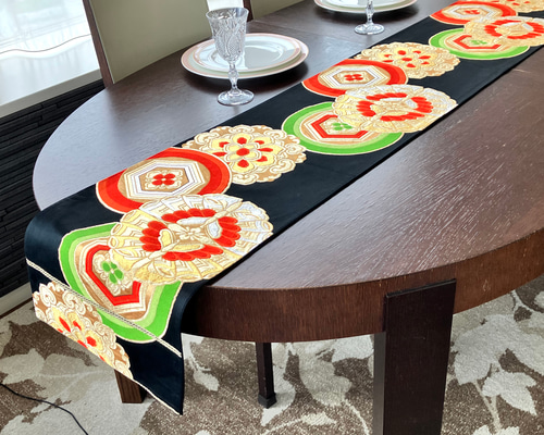 ルブの森☆ A619☆逸品‼️高級全通帯‼️ひな祭り‼️テーブルランナー