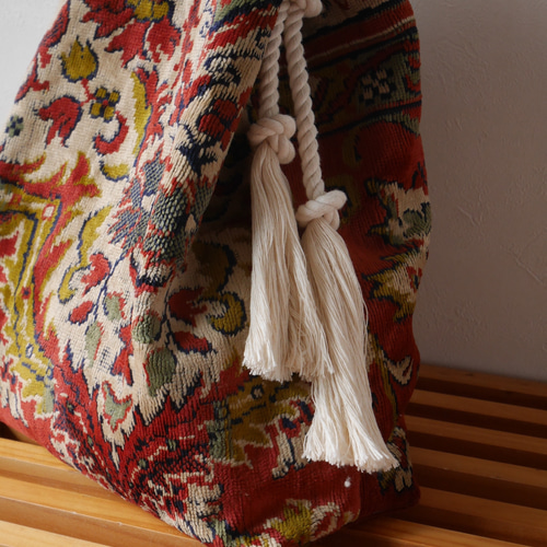 ロープ持ち手のヴィンテージラグリメイクバッグ 2way 2wayバッグ