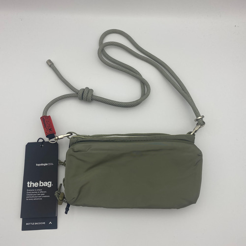 topologieショルダーバッグ ボトルサコッシュ グリーン ストラップ付き