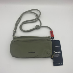 topologie トポロジー Besace べサス ショルダー ハンドバッグ