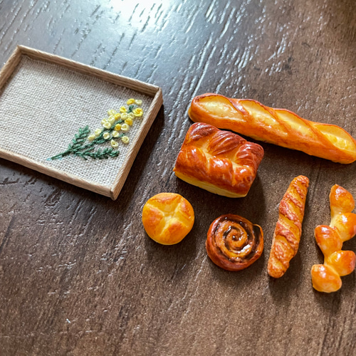 ✭＼＼大人気／／✭ミニチュアフード□パンセット（ベージュ