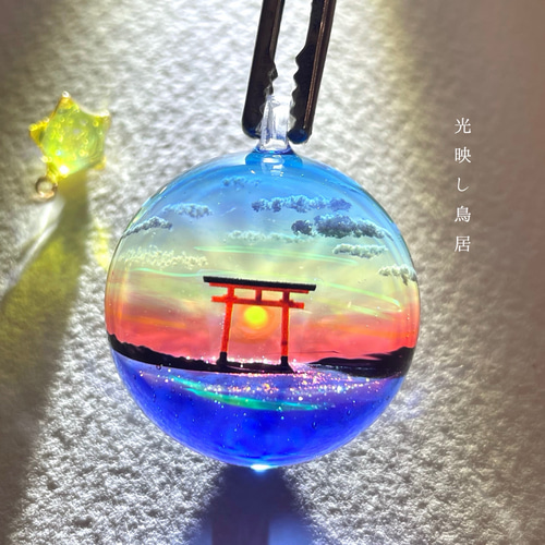 受注制作/L size】情景レジン-光映しの鳥居 プレゼント/雲/空