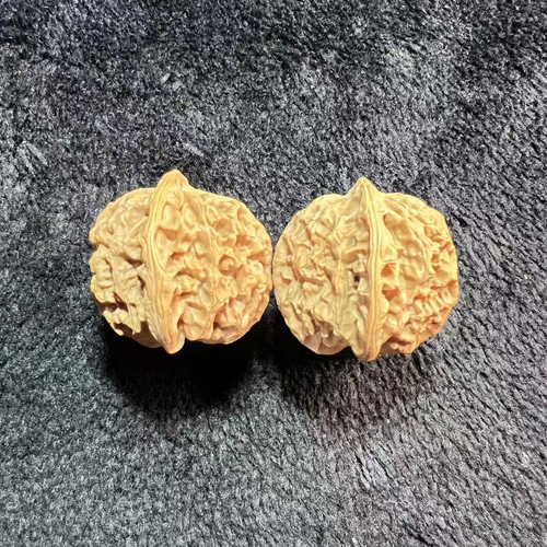 遊ぶ胡桃、文玩核桃、【老木獅子頭クルミ】383736/33.1g/JST25049