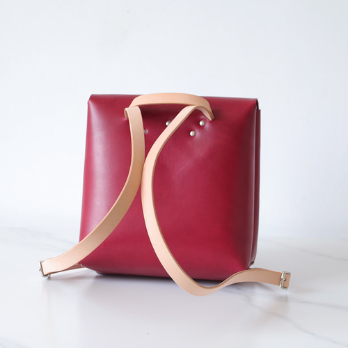 牛革手作りリュックサックレザーバックパック リュック・バックパック