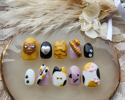 受注制作】三毛猫と茶トラ猫の猫耳3Dネイル/3Dネイル/肉球/足跡/猫耳