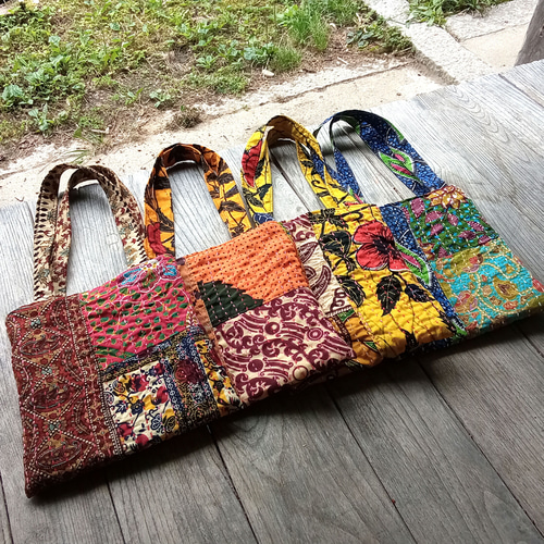 アフリカ布×パッチワーク×刺し子のキルト裏地ミニバッグ (オレンジ