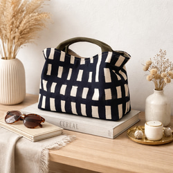 再販⚮̈ミナペルホネン smile flower×tambourine まるっこトート