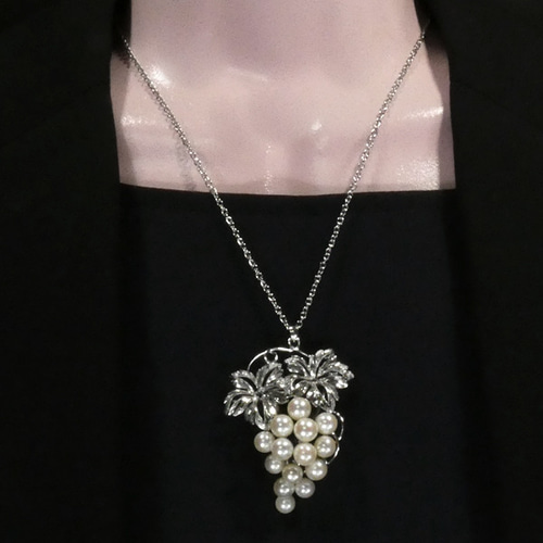 アコヤ 本真珠ブローチ ぶどうの房型大振りペンダント兼用ブローチ