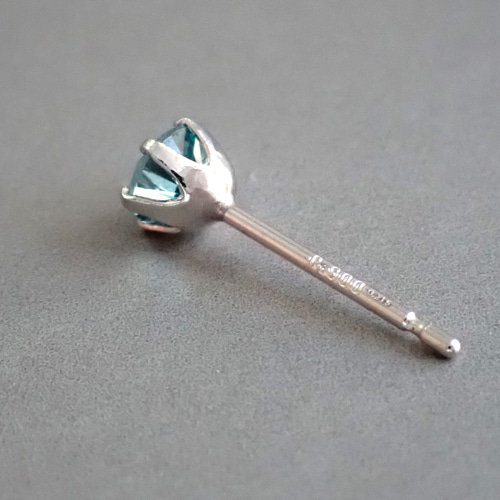 Pt900 ブルーダイヤ片耳ピアス ピアス（スタッド・一粒） ジュエリー