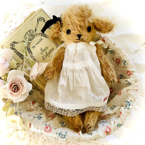 プードル好きさんのための一緒にお出かけバッグ付きテディプードル