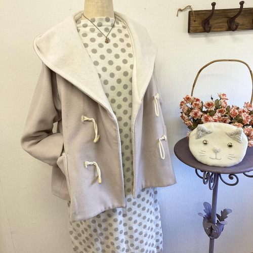 セール価格☆ふわふわあったか❤️大きめフードのウールダッフルコート