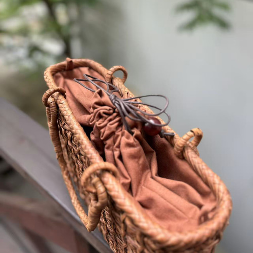 山葡萄籠バッグ 山葡萄かごバッグ 細ひご 花編み 内布あり 巾着タイプ