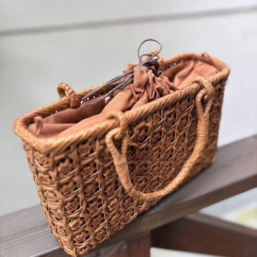 山葡萄籠バッグ 山葡萄かごバッグ 細ひご 花編み 内布あり 巾着タイプ