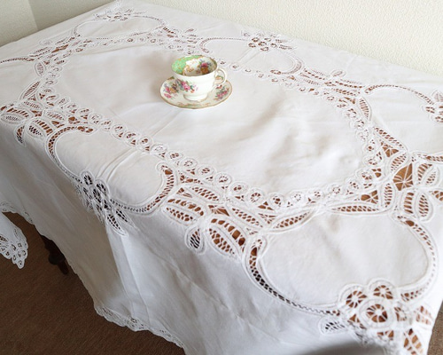 0_4e9a68aa0a582f5e74c1529bbcad