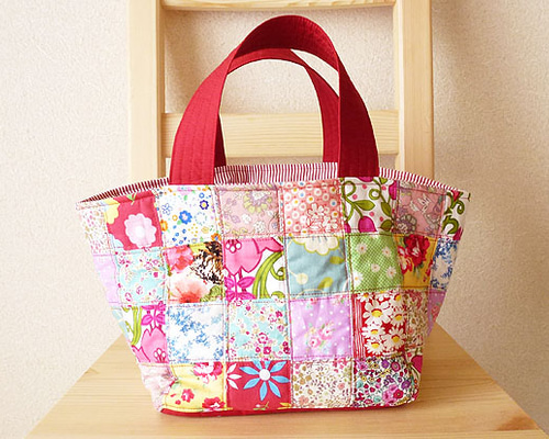 パッチワーク＊トートバッグ64 赤 トートバッグ runbapanda 通販