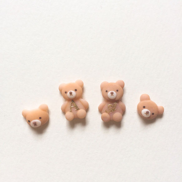 イニシャル/選べる/くまさん3Dネイルパーツ/デコパーツ ネイルチップ