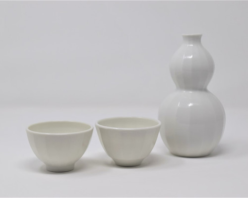 有田焼 窯元 博泉窯 灰釉面取酒器揃 中村慎 作 陶芸家 手づくり ギフト