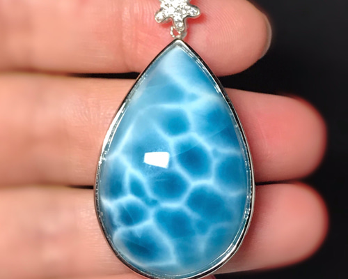 な*ち様 クジラペンダント(ラリマー) な*ち様 クジラペンダント