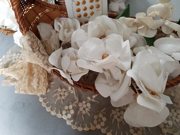 フランスアンティーク 布花ブーケ 白 チャーム Mon Atelier COUTURE