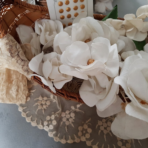 フランスアンティーク 布花ブーケ 白 チャーム Mon Atelier COUTURE