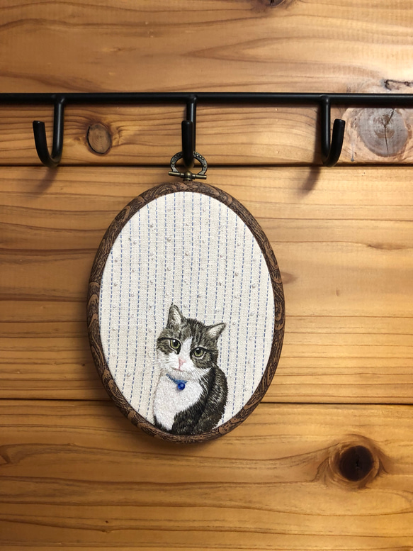 可愛い猫の額入り手刺繍 タペストリー・壁掛け mika工房 通販 7526018