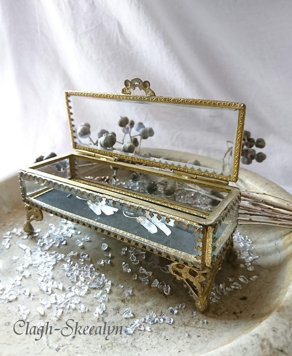 French Brocante【フランス製ブロカント】ヴィンテージ・ベベルガラス