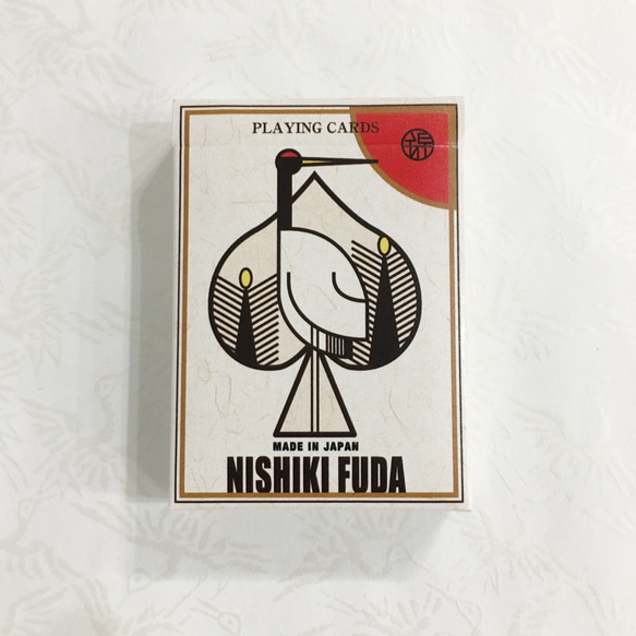 一石三鳥！トランプ、花札、株札として遊べるプレイングカード - 紙製