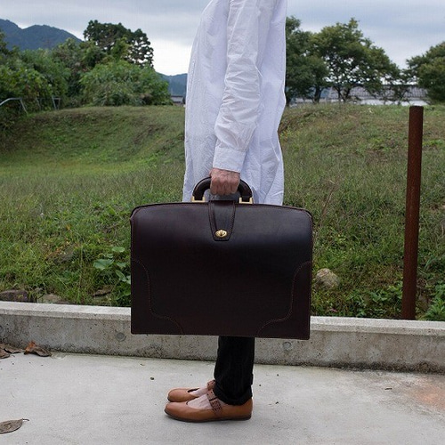 ブライドルレザーのドクターズバッグ その他バッグ アリノハネ 通販