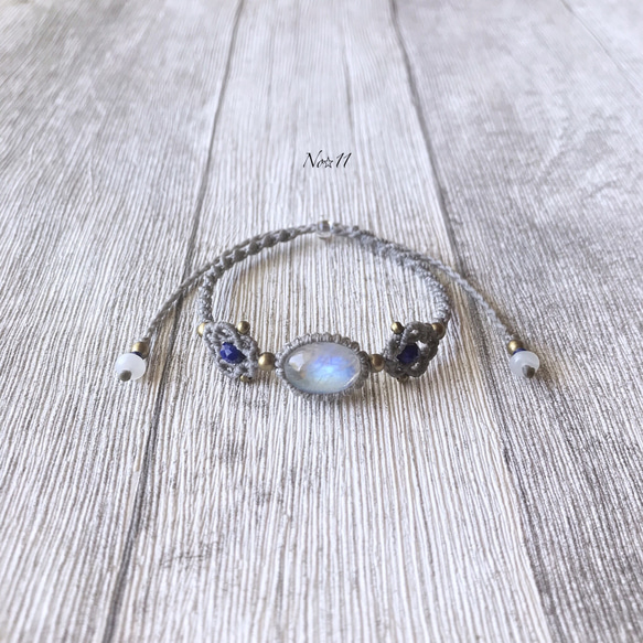 レインボームーンストーンのマクラメブレスレット ブレスレット No☆11