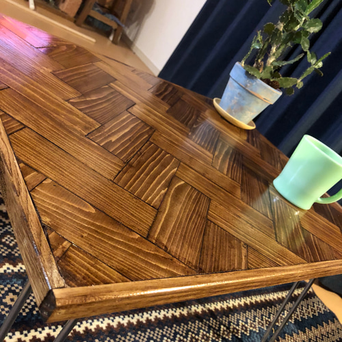 ヘリンボーンテーブル（小サイズ） ヘリンボーン 折りたたみ 一点モノ