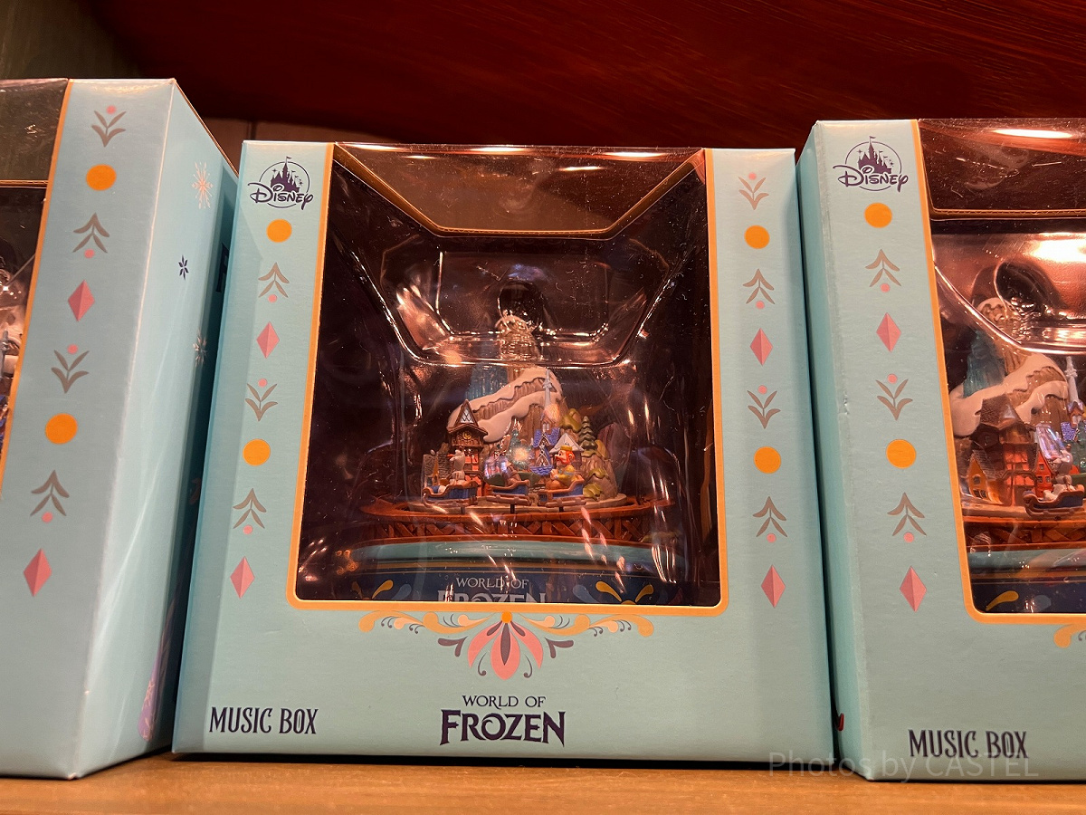 香港ディズニー限定 アナ雪 ワールドオブフローズン 木製オーナメント