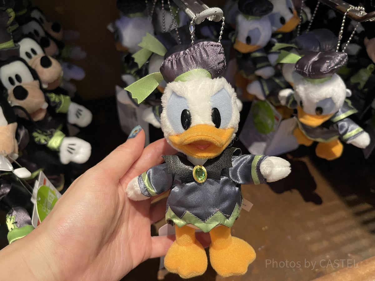 ぬいぐるみバッジ(ディズニーハロウィングッズ2025)| キャステル