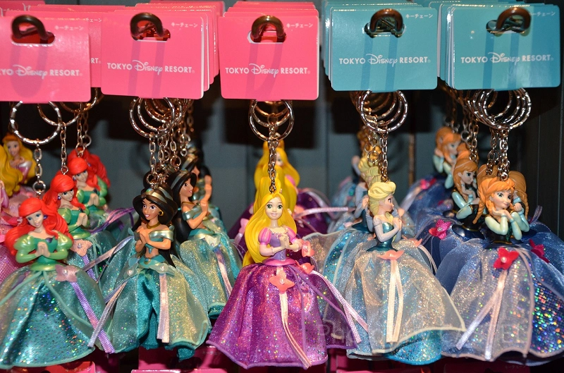 2026】ラプンツェルグッズ34選！ディズニーのピアスや文房具など大人