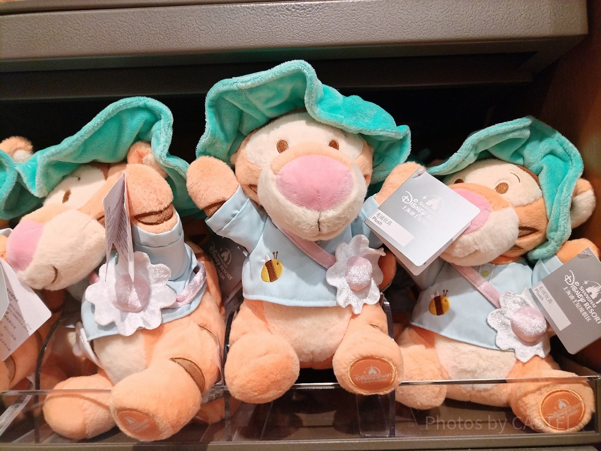 上海ディズニーくまのプーさんグッズ：植物シリーズのティガー