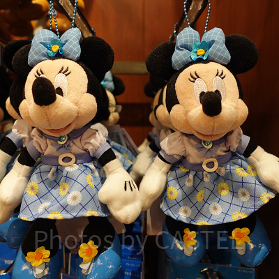 ミニーのぬいぐるみバッジ（マジカルミュージックワールド