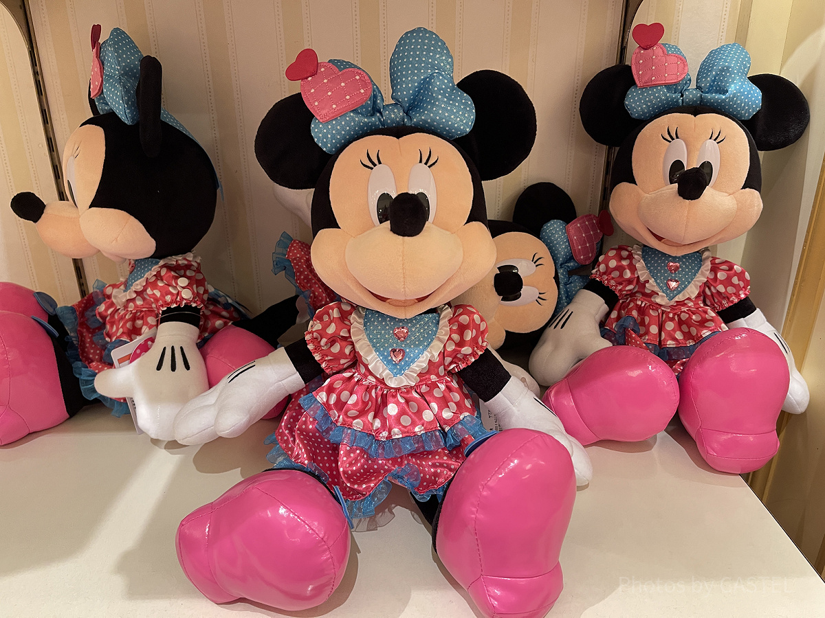 ミニーぬいぐるみ（ミニーのファンダーランドグッズ）| キャステル