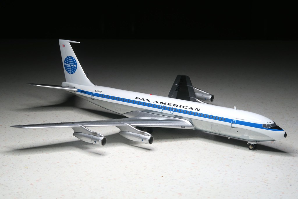 Aviation 200 AV2PANAM003P Boeing 707-300 Pan American World