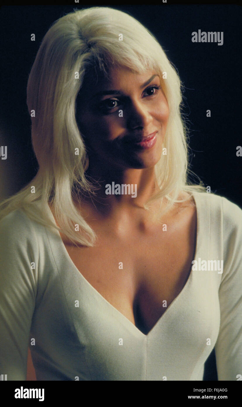 Halle berry as storm film title x men 2 hi-res stock photography