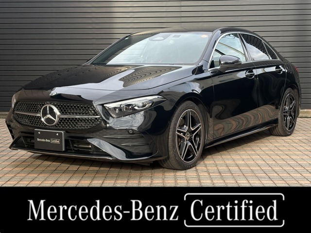 メルセデス・ベンツCLA」にオールブラックで仕立てた限定車 ベンツ純正