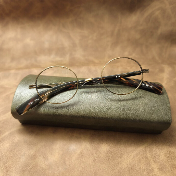 初入荷 ミニマルな一山 】 恒眸作 T-226 -ショップニュース