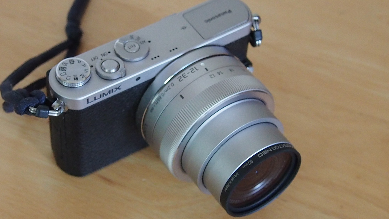 広く写せるマイクロフォーサーズ ズームレンズLUMIX G VARIO 12-32mm