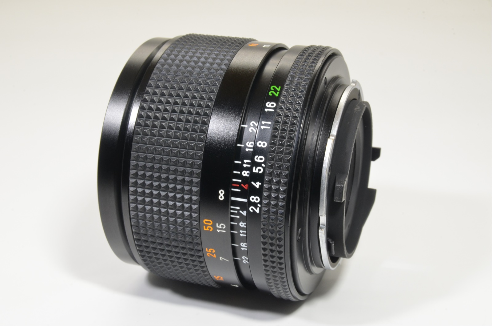 CONTAX Carl Zeiss Sonnar 85mm f2.8 MMG Germany w/ Lens Hood